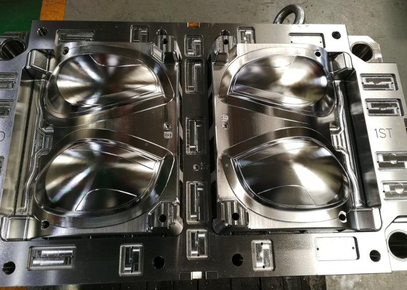 Automobile parts mold display