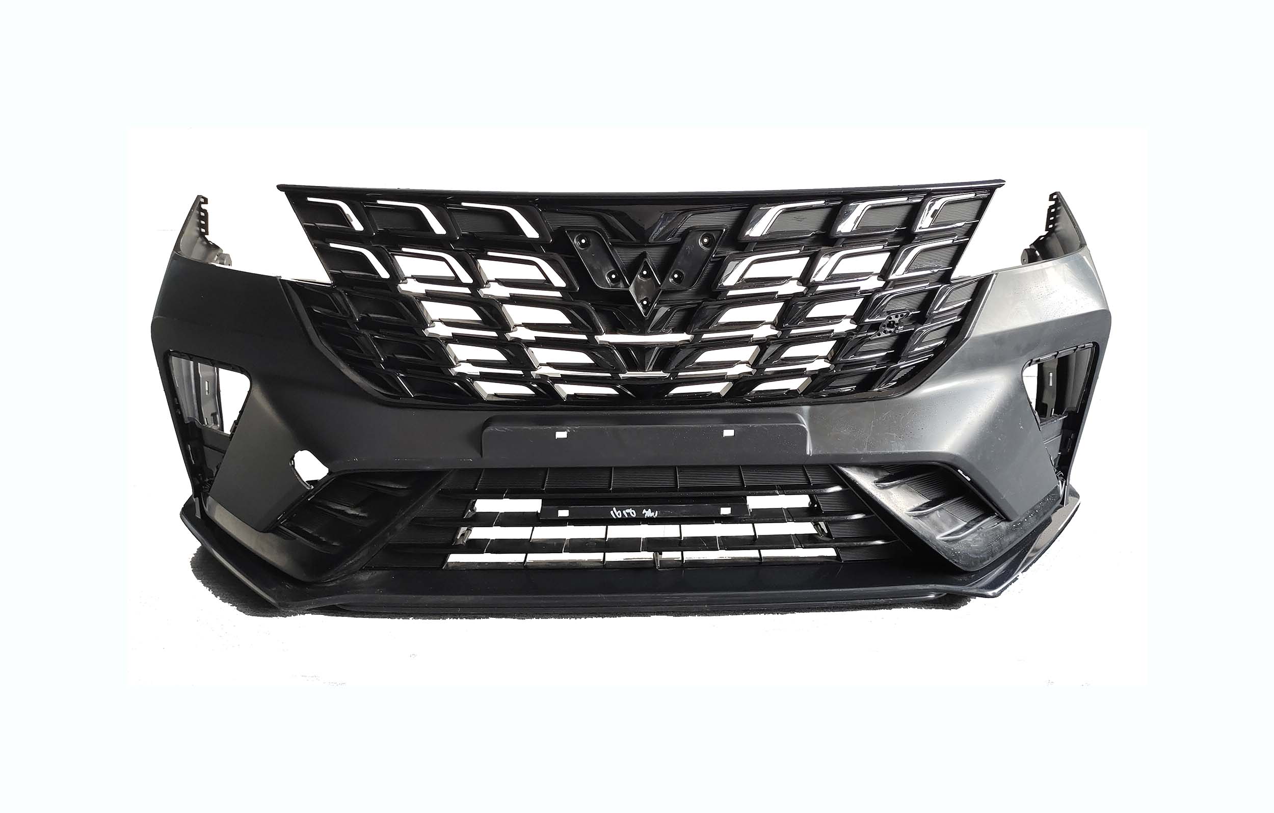 Automobile grille and bumper